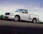 Ford F-150 SVT Lightning 2001 года
